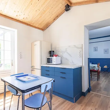 Сasa de vacaciones Maison Cosy Avec Cour Le Château-dʼOléron